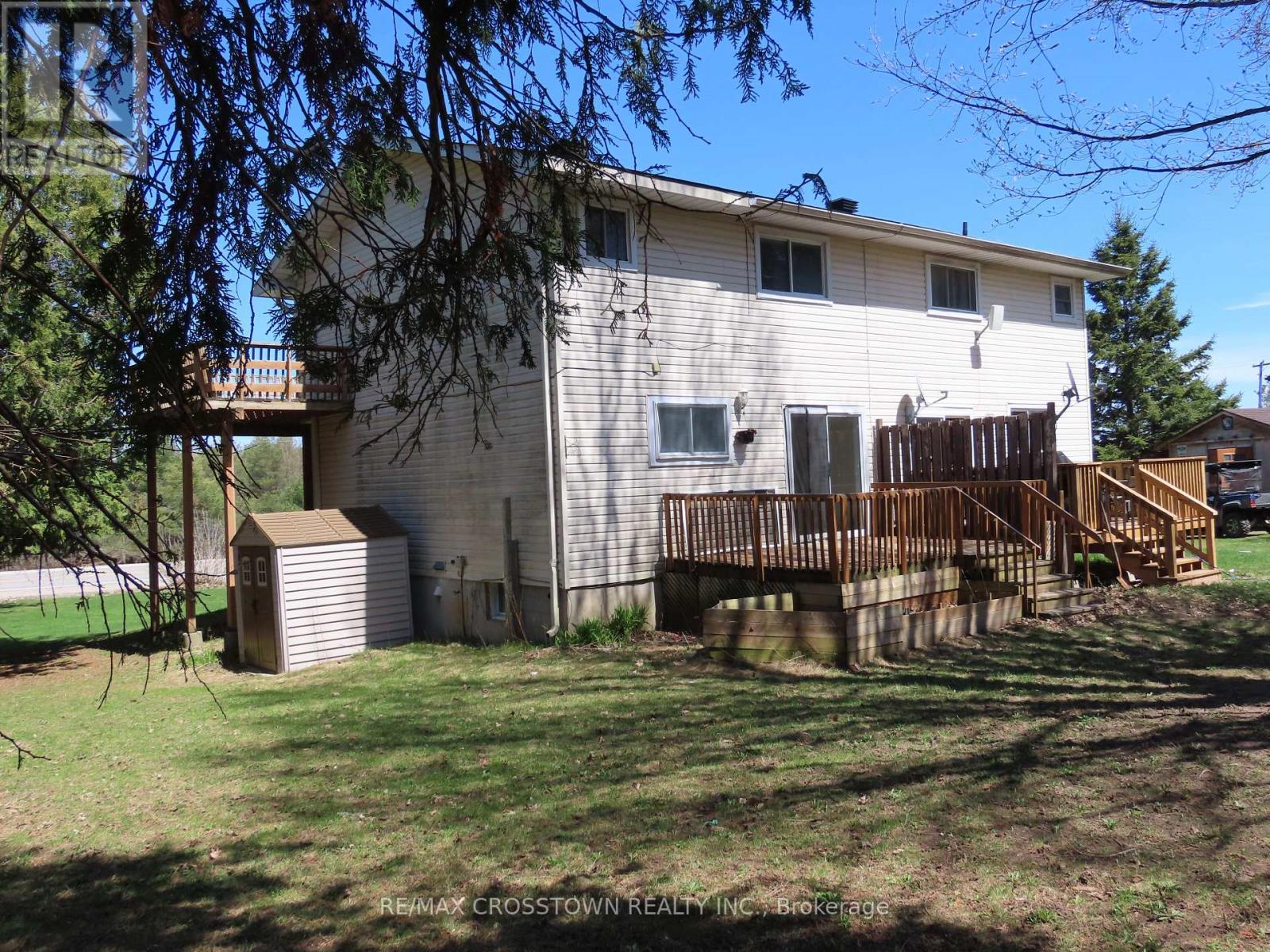 4716 Penetanguishene Road, Springwater (Hillsdale), Ontario  L0L 1V0 - Photo 39 - S13080392
