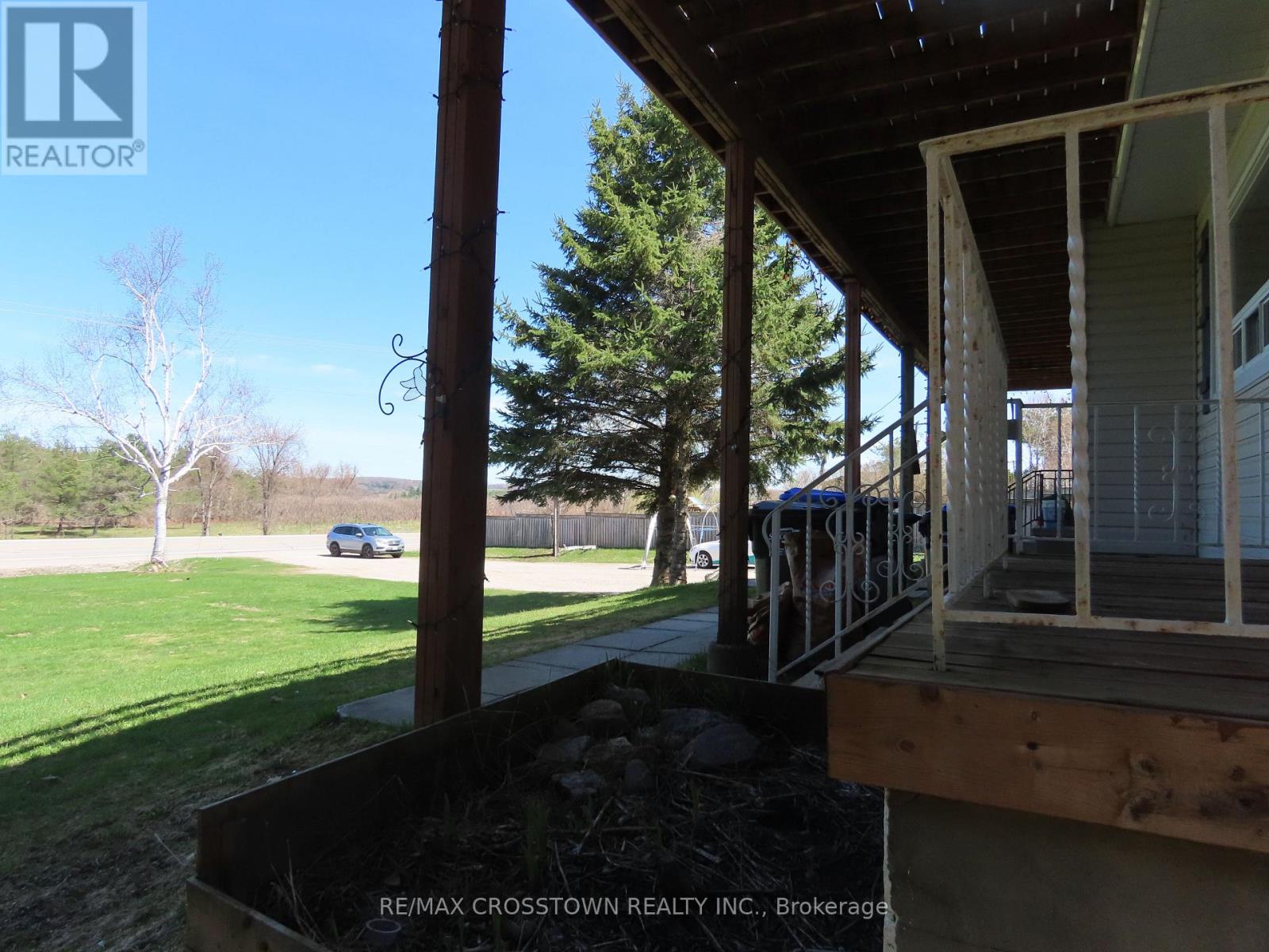 4716 Penetanguishene Road, Springwater (Hillsdale), Ontario  L0L 1V0 - Photo 41 - S13080392