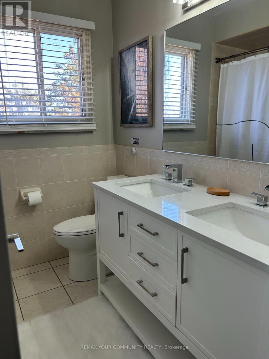 19 St. Michael's Crescent, Caledon, Ontario  L7E 5Z2 - Photo 17 - W13079770