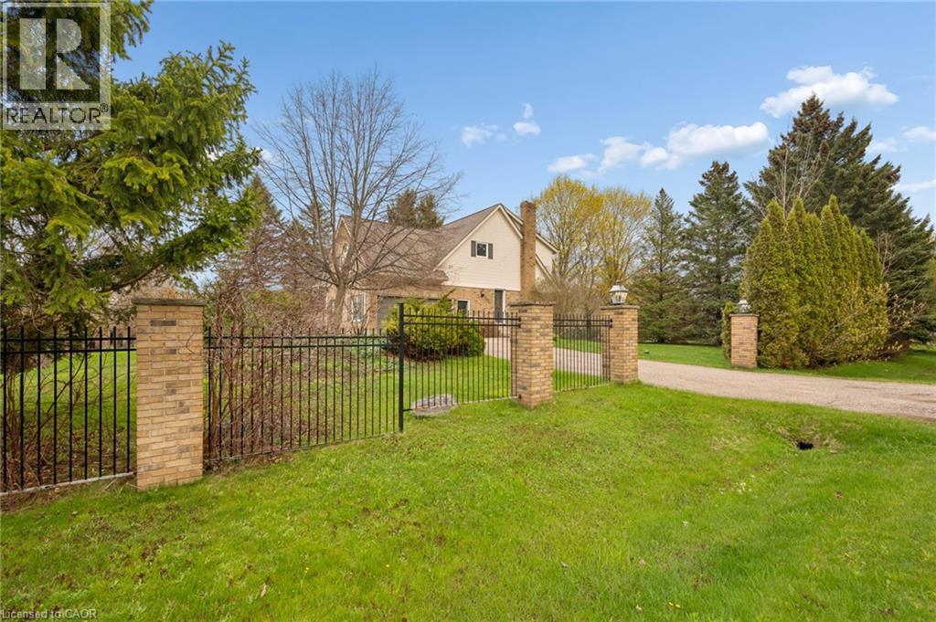 721 Snowcrest Place, Waterloo, Ontario  N2J 3Z4 - Photo 3 - 40826731