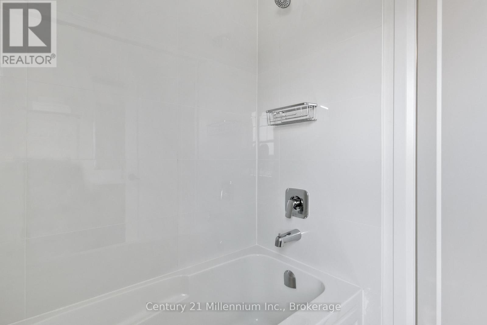5 Dunes Drive, Wasaga Beach, Ontario  L9Z 0J1 - Photo 32 - S13080336
