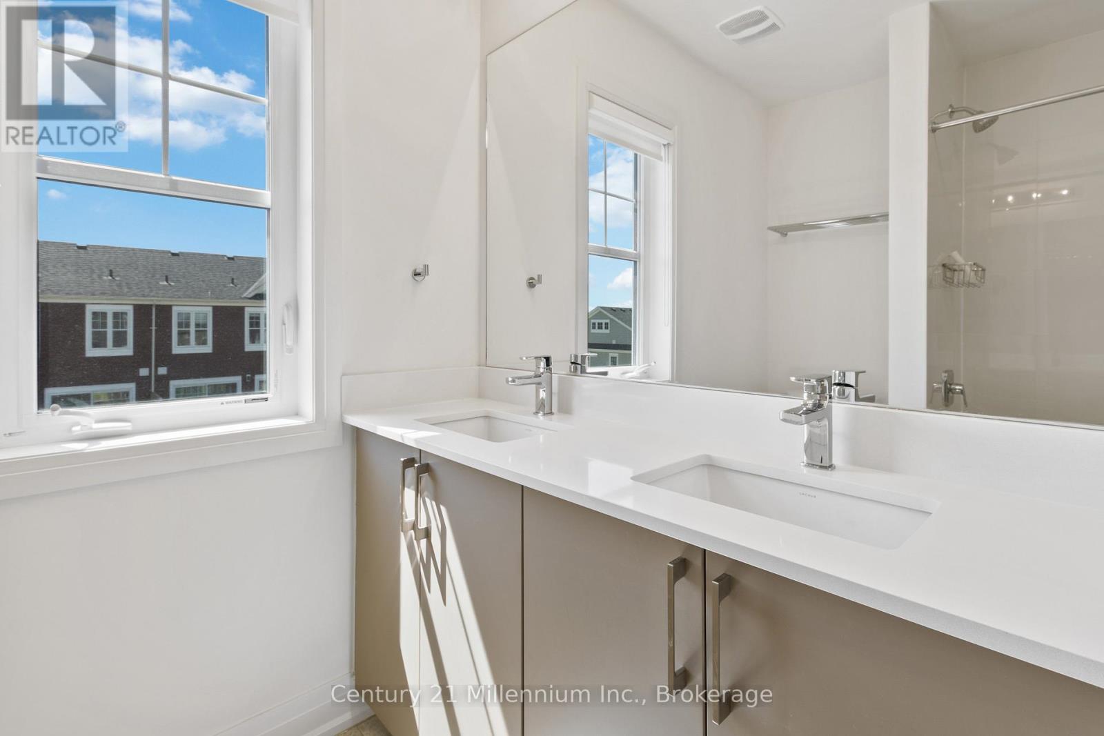 5 Dunes Drive, Wasaga Beach, Ontario  L9Z 0J1 - Photo 42 - S13080336