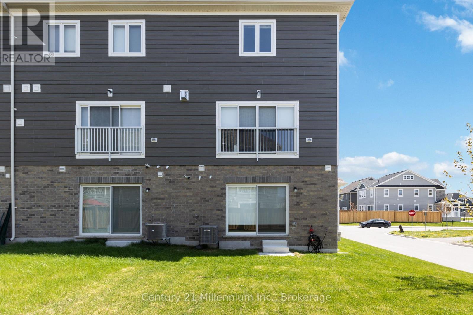 5 Dunes Drive, Wasaga Beach, Ontario  L9Z 0J1 - Photo 46 - S13080336
