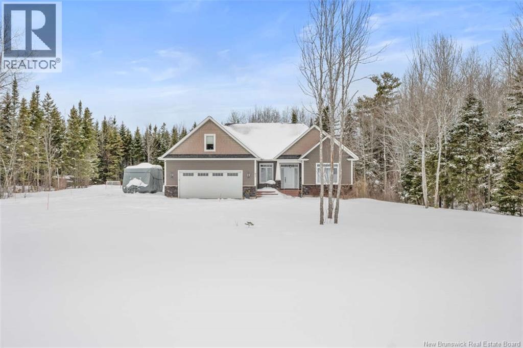 93 La Fontaine, greater lakeburn, New Brunswick