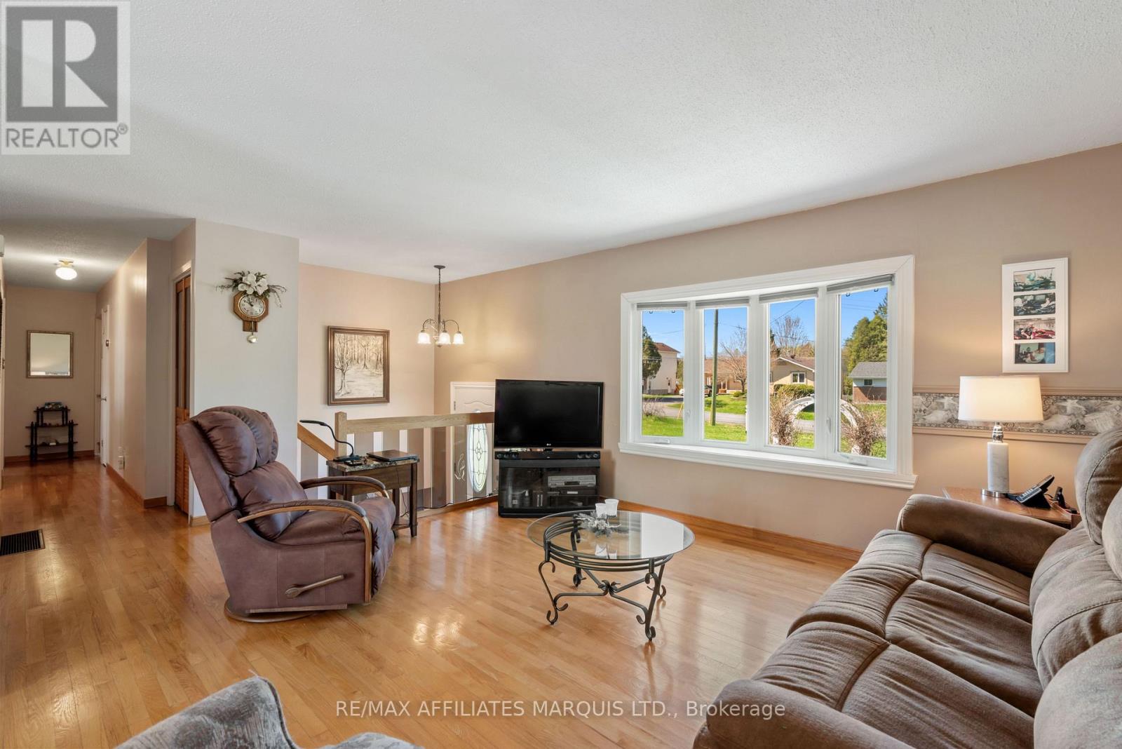 3497 Bruce Street, South Stormont, Ontario  K6K 1N2 - Photo 7 - X13080348