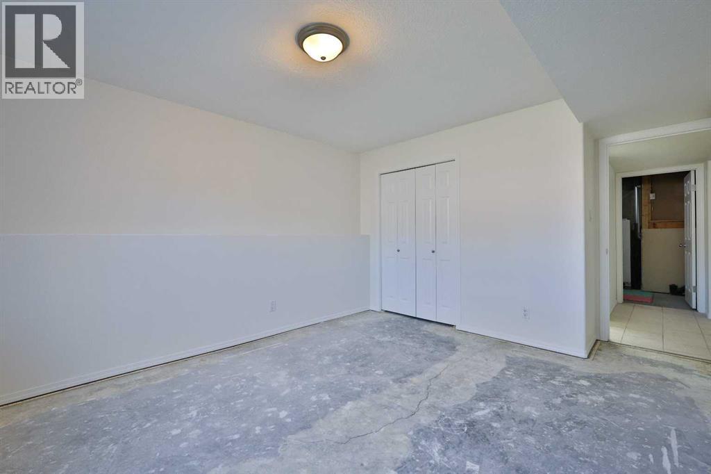 406 Kodiak Boulevard N, Lethbridge, Alberta  T1H 6T6 - Photo 32 - A2306036