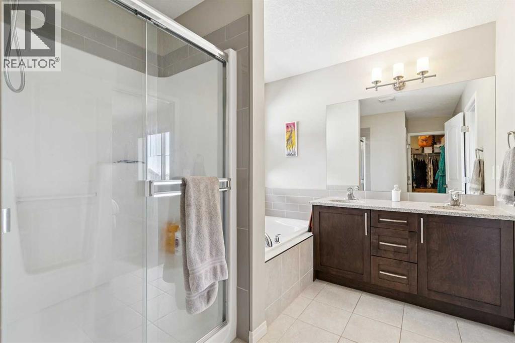 15 Drake Landing Street, Okotoks, Alberta  T1S 0P7 - Photo 23 - A2303894