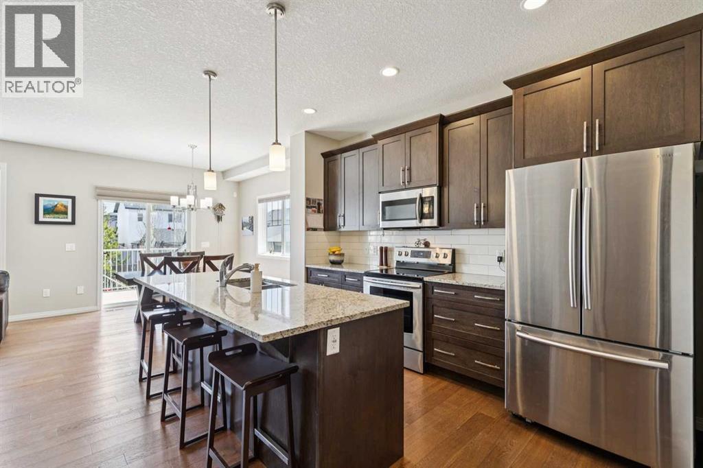 15 Drake Landing Street, Okotoks, Alberta  T1S 0P7 - Photo 5 - A2303894