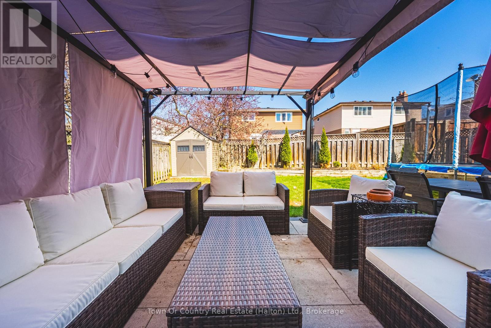 729 COULSON AVENUE, Milton, Ontario