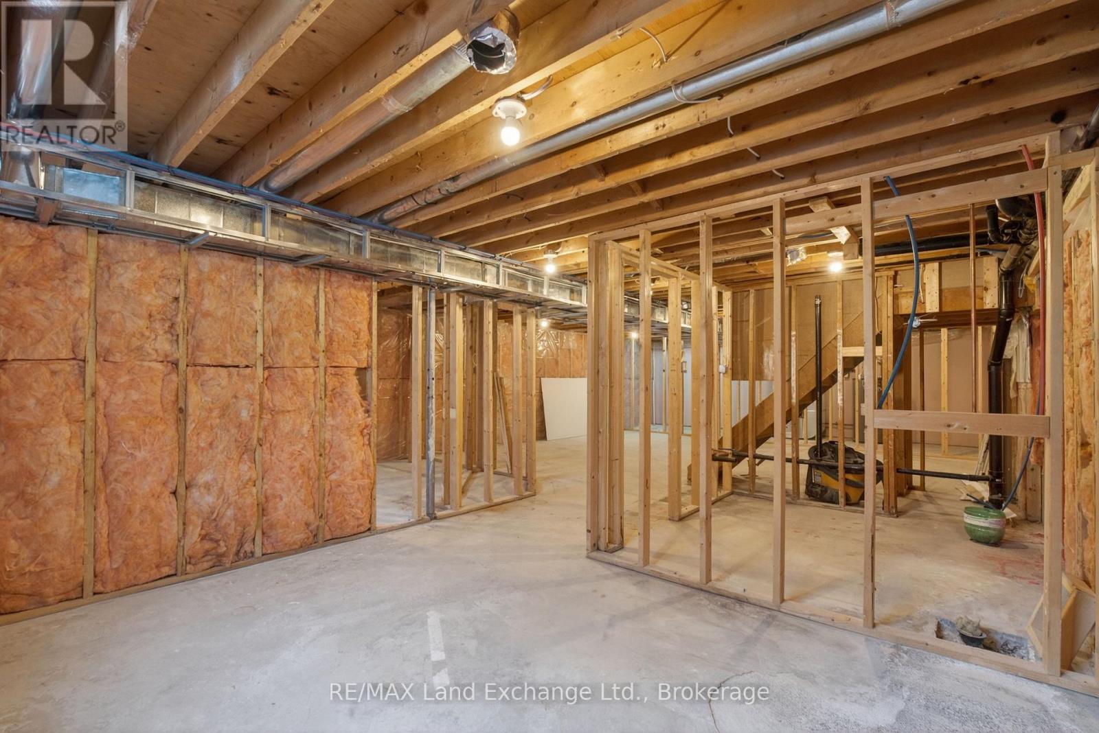 824 Andrew Malcolm Drive, Kincardine, Ontario  N2Z 1M6 - Photo 22 - X13080194