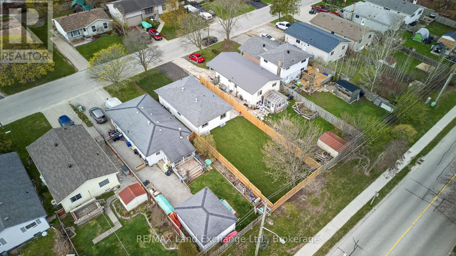 824 Andrew Malcolm Drive, Kincardine, Ontario  N2Z 1M6 - Photo 30 - X13080194