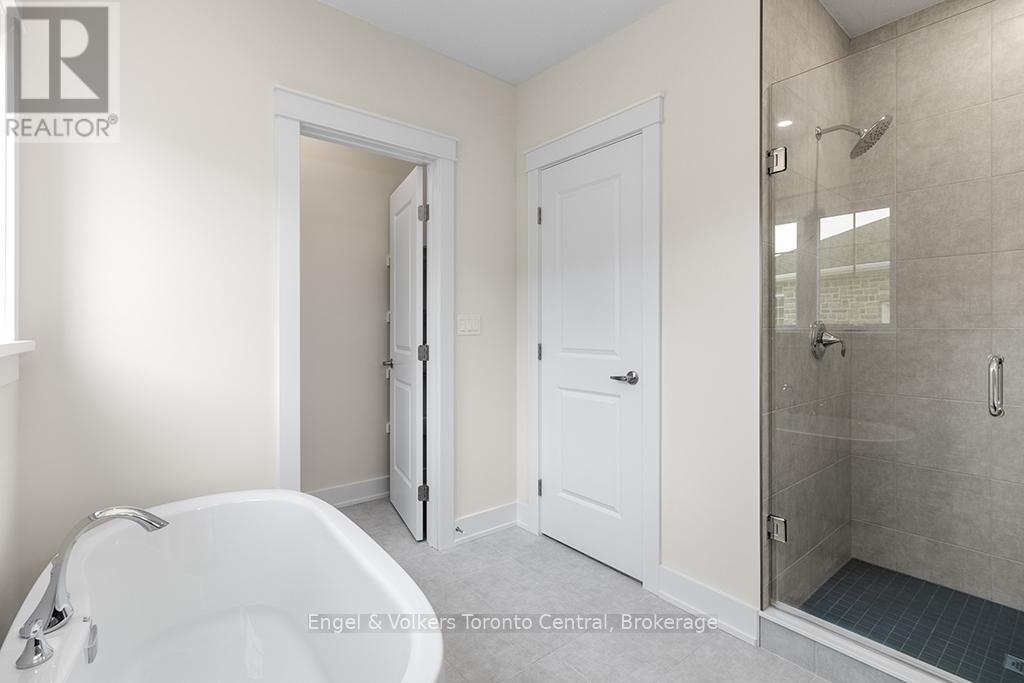 260 Snowberry Lane, Georgian Bluffs, Ontario  N0H 1S0 - Photo 19 - X13080256