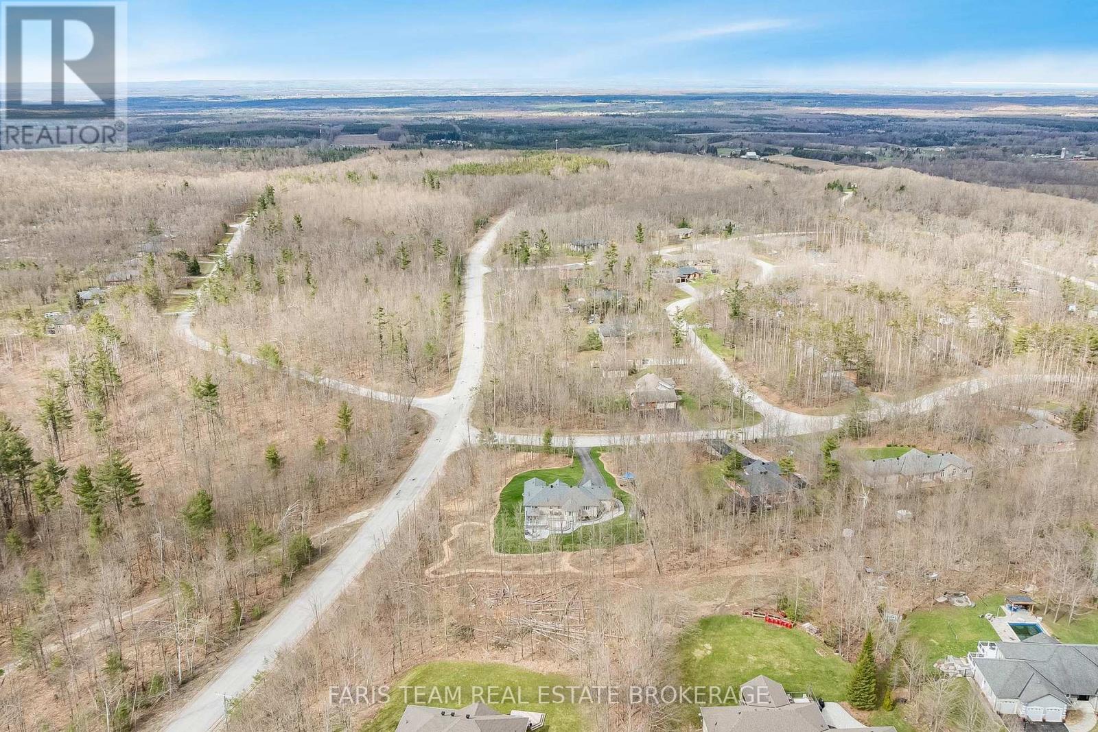 1 Pineview Drive, Oro-Medonte, Ontario  L0L 2L0 - Photo 45 - S12920064