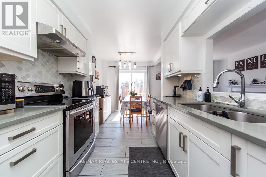 3038 Pendleton Road, Mississauga, Ontario  L5N 7C5 - Photo 13 - W13080030