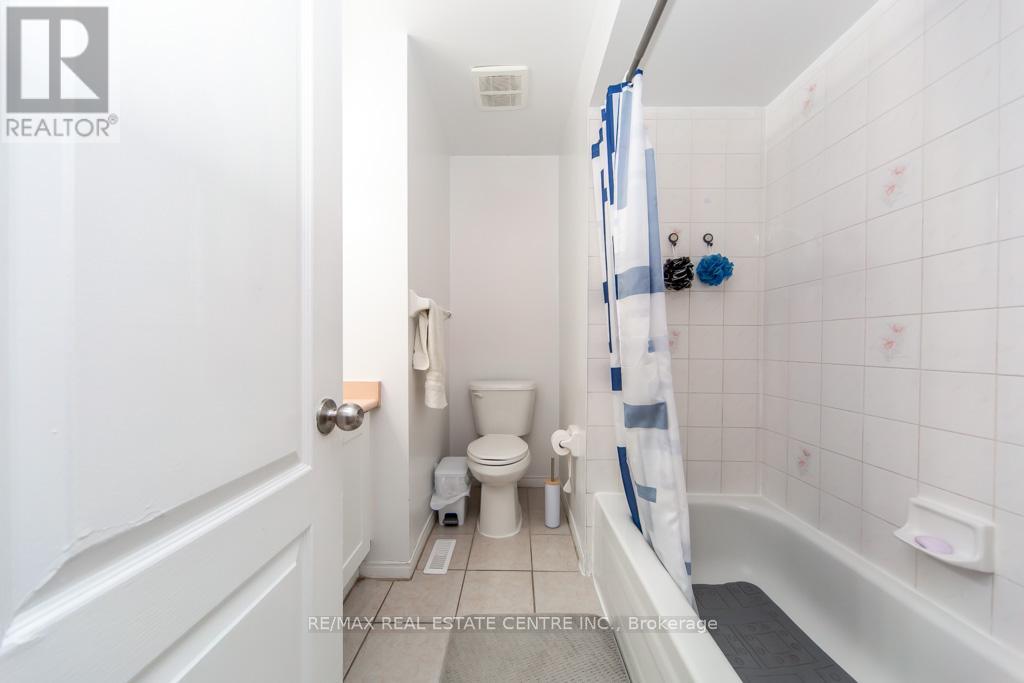 3038 Pendleton Road, Mississauga, Ontario  L5N 7C5 - Photo 26 - W13080030
