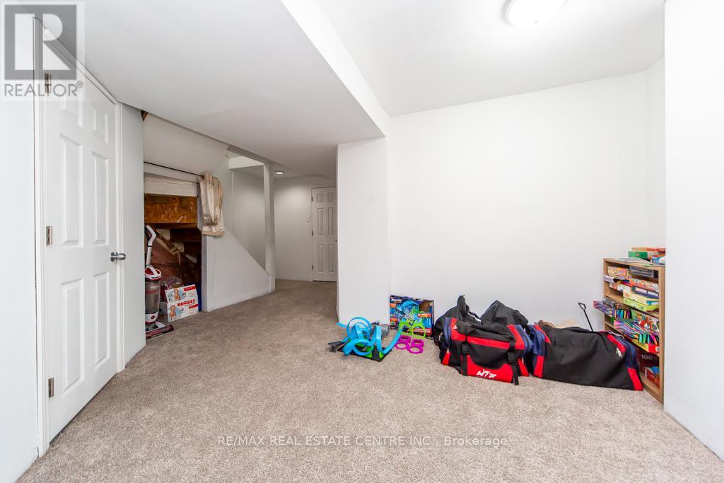 3038 Pendleton Road, Mississauga, Ontario  L5N 7C5 - Photo 30 - W13080030