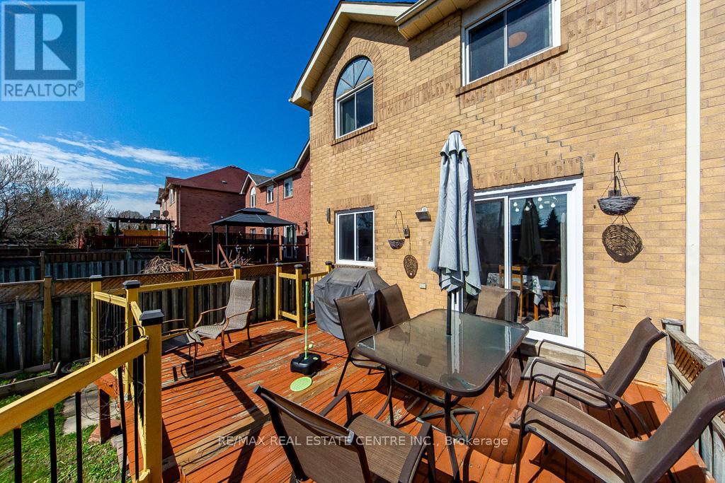 3038 Pendleton Road, Mississauga, Ontario  L5N 7C5 - Photo 35 - W13080030