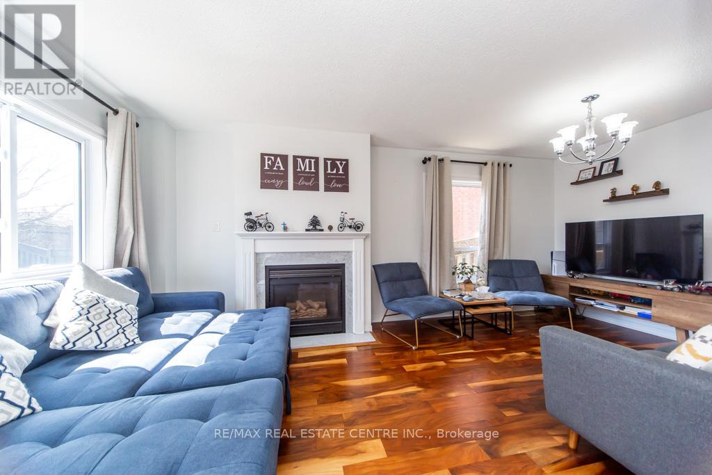 3038 Pendleton Road, Mississauga, Ontario  L5N 7C5 - Photo 7 - W13080030