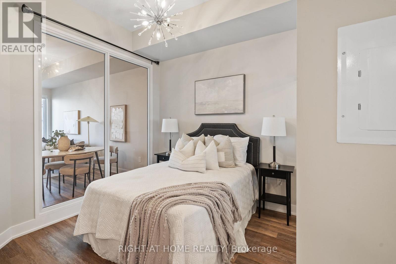 329 - 30 Shore Breeze Drive, Toronto, Ontario  M8V 0J1 - Photo 10 - W13080064