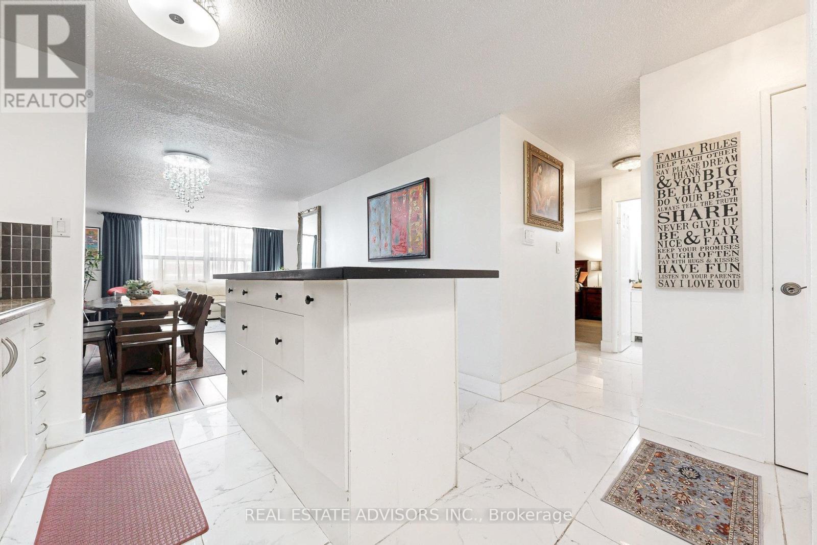 705 - 10 Tobermory Drive, Toronto, Ontario  M3N 2Y5 - Photo 11 - W13080070
