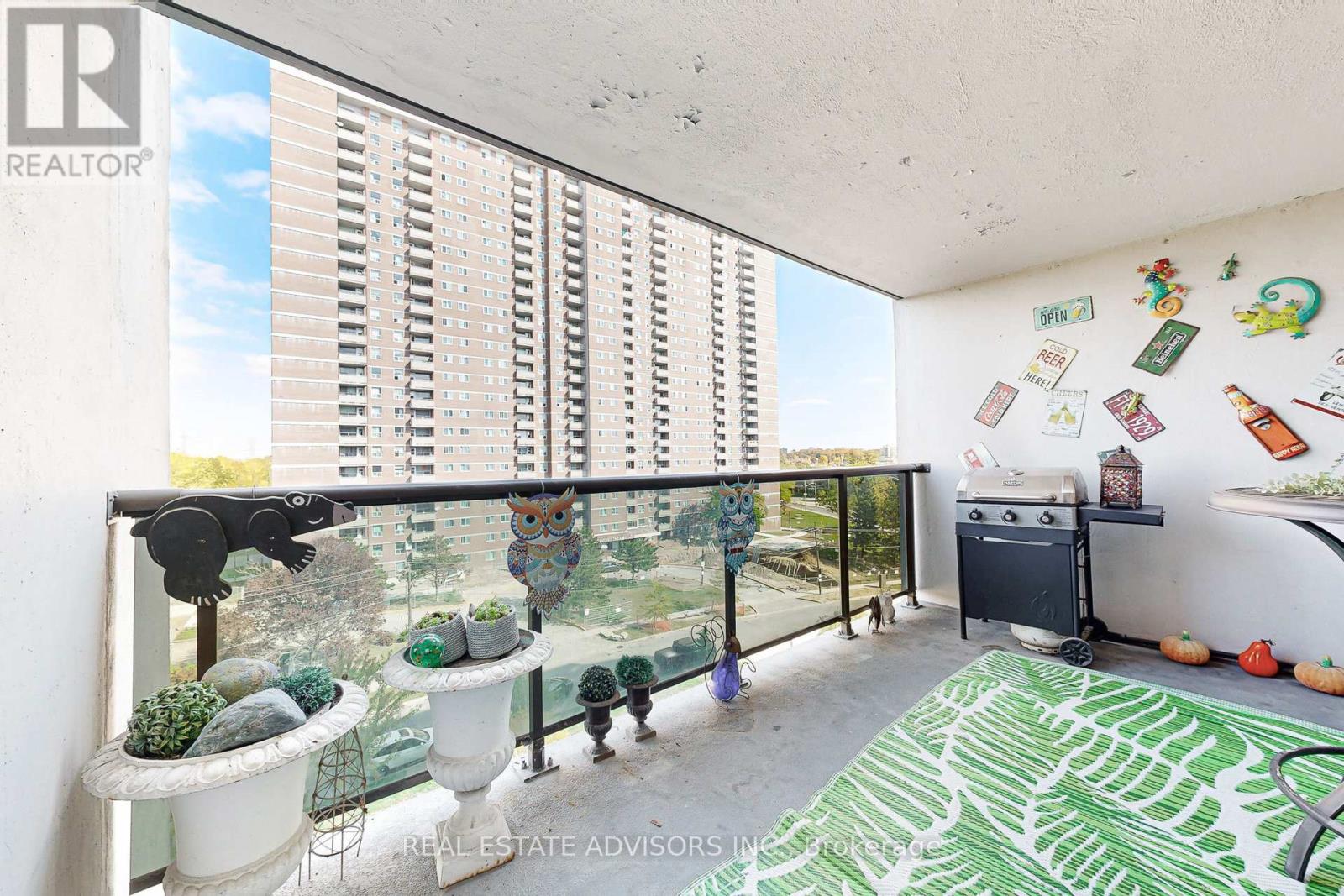 705 - 10 Tobermory Drive, Toronto, Ontario  M3N 2Y5 - Photo 20 - W13080070