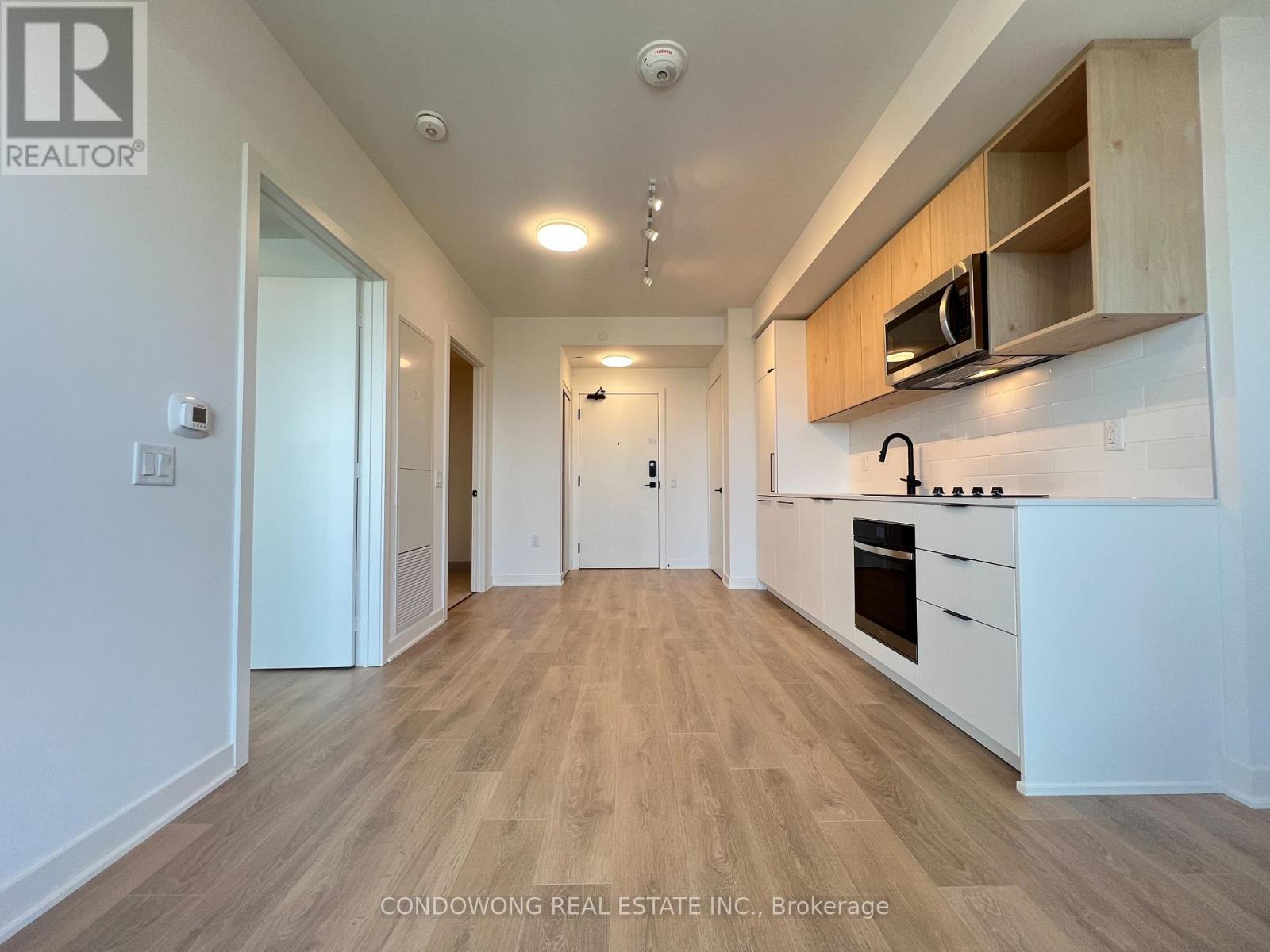 2404 - 1185 Dupont Street, Toronto, Ontario  M6H 2A6 - Photo 10 - W13080084