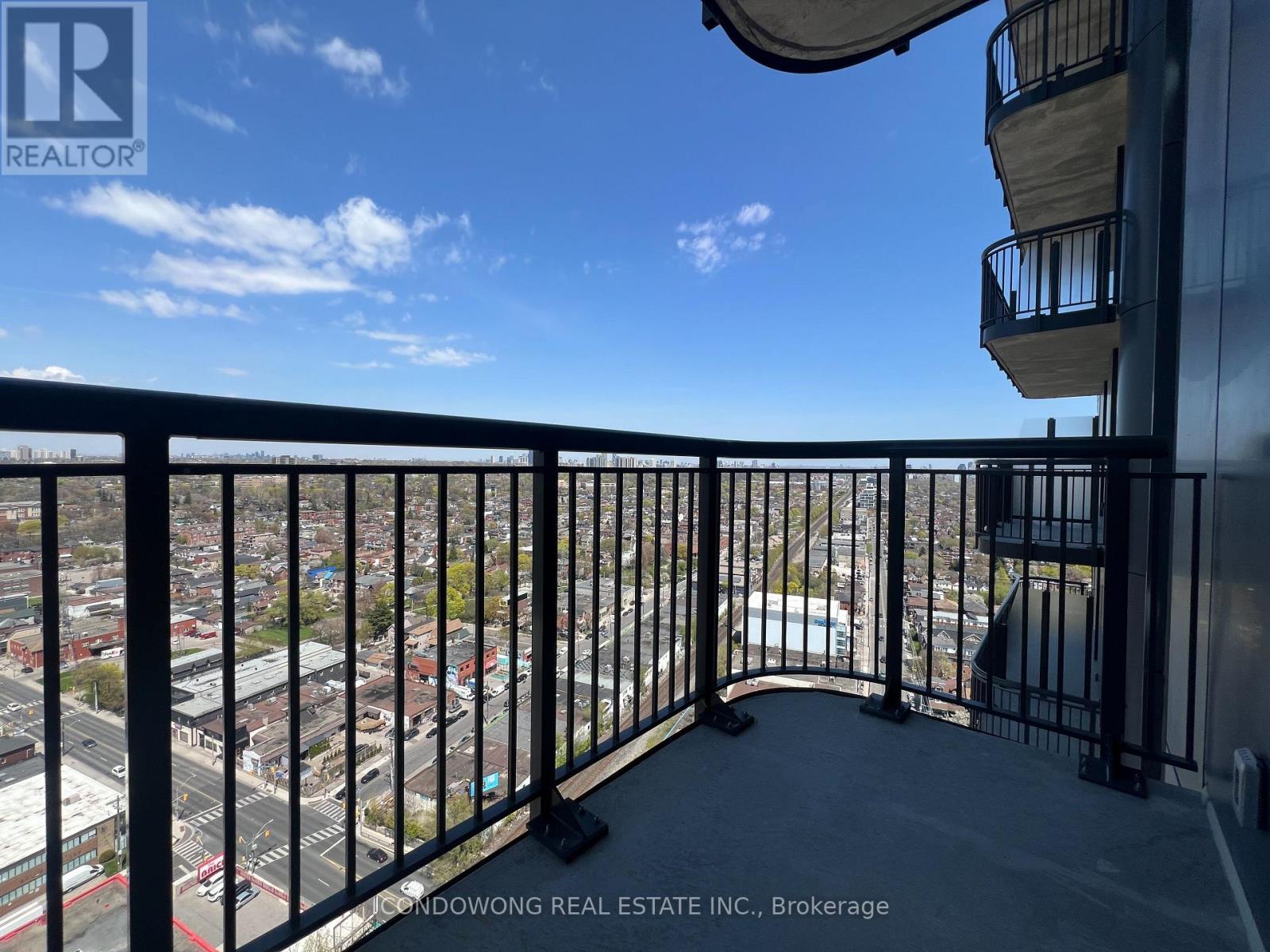 2404 - 1185 Dupont Street, Toronto, Ontario  M6H 2A6 - Photo 14 - W13080084