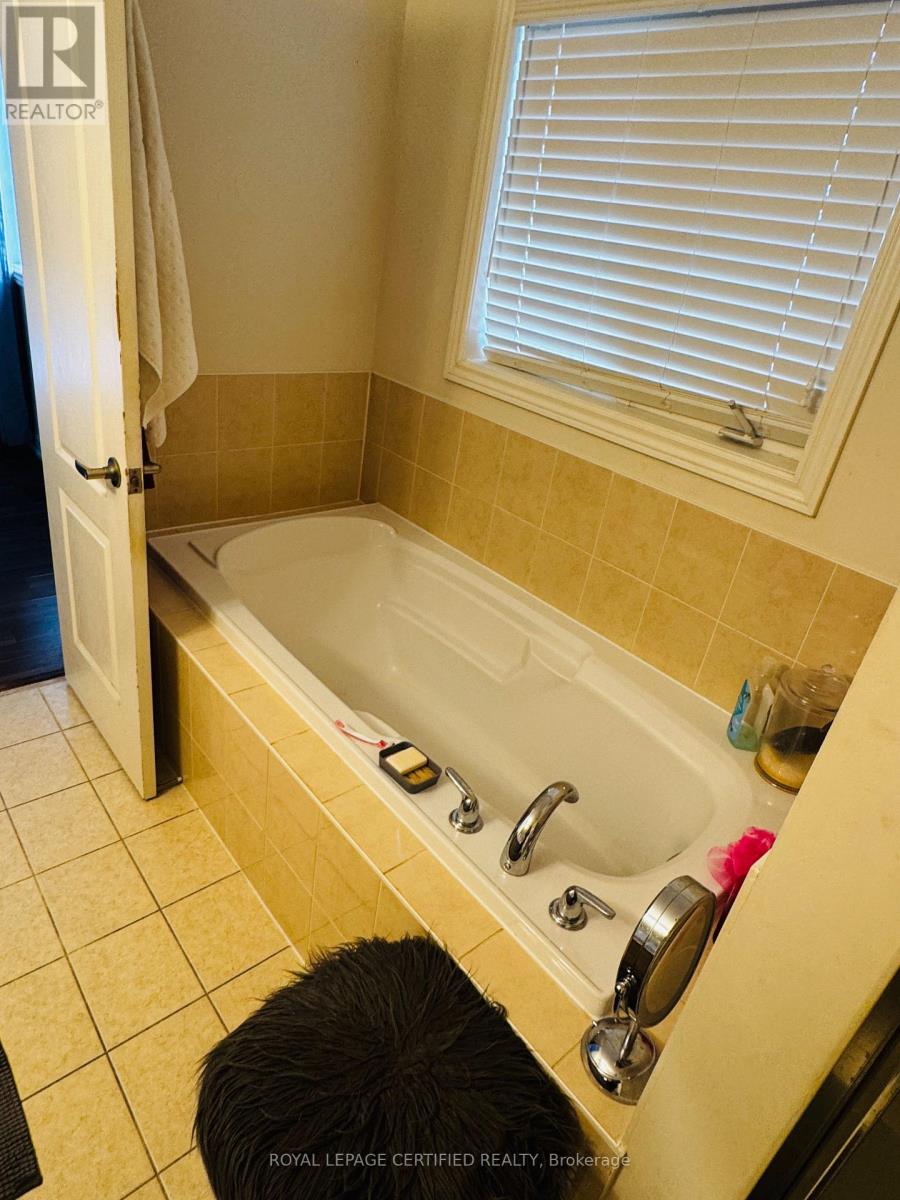 5463 Tenth Line, Mississauga, Ontario  L5M 0V7 - Photo 22 - W13080152