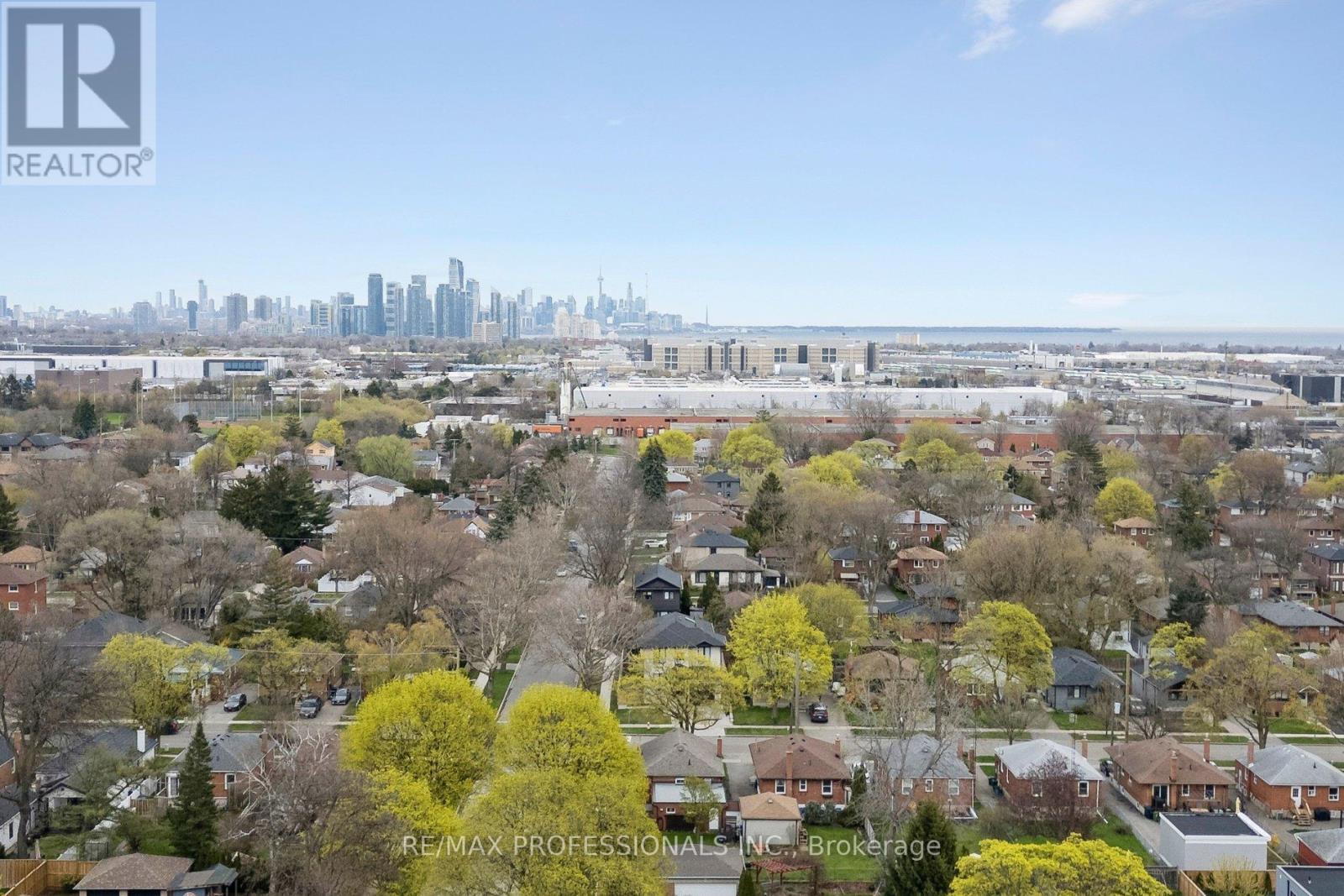 102 North Carson Street, Toronto, Ontario  M8W 4V5 - Photo 41 - W13080174