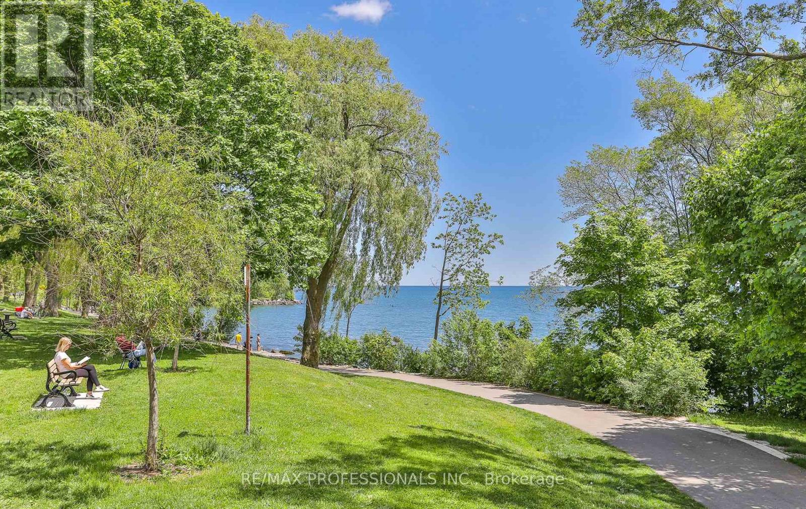 102 North Carson Street, Toronto, Ontario  M8W 4V5 - Photo 44 - W13080174