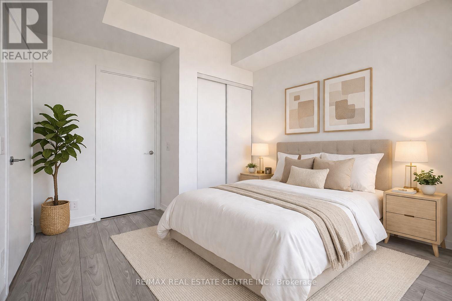 212 - 285 Dufferin Street, Toronto, Ontario  M6K 0J2 - Photo 4 - W13080222