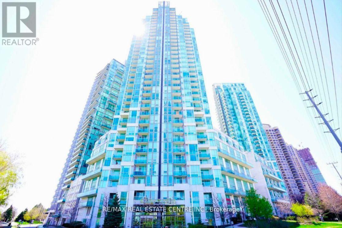 711 - 220 BURNHAMTHORPE ROAD, Mississauga, Ontario