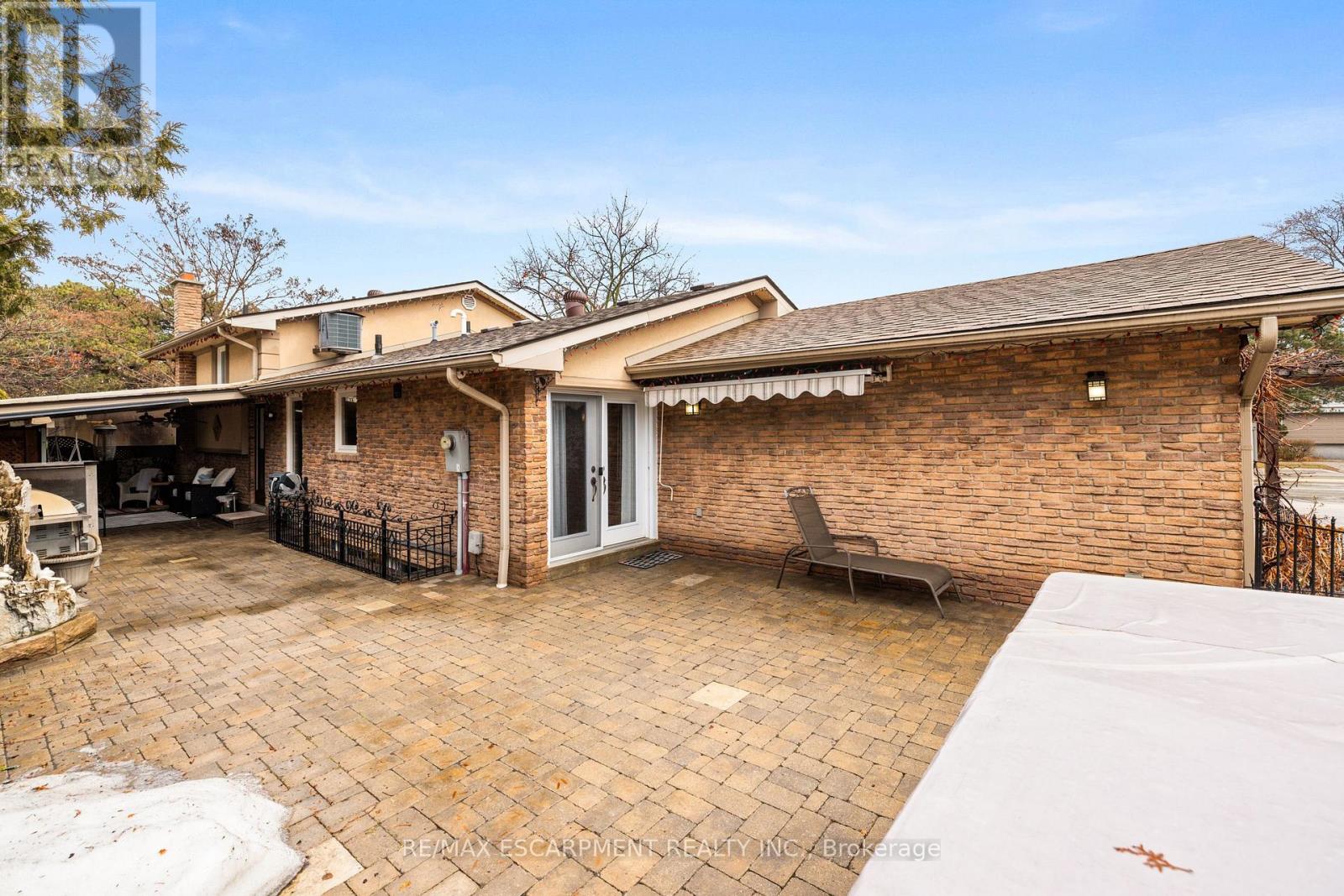 1045 Bloor Street, Mississauga, Ontario  L4Y 2N3 - Photo 42 - W13080280