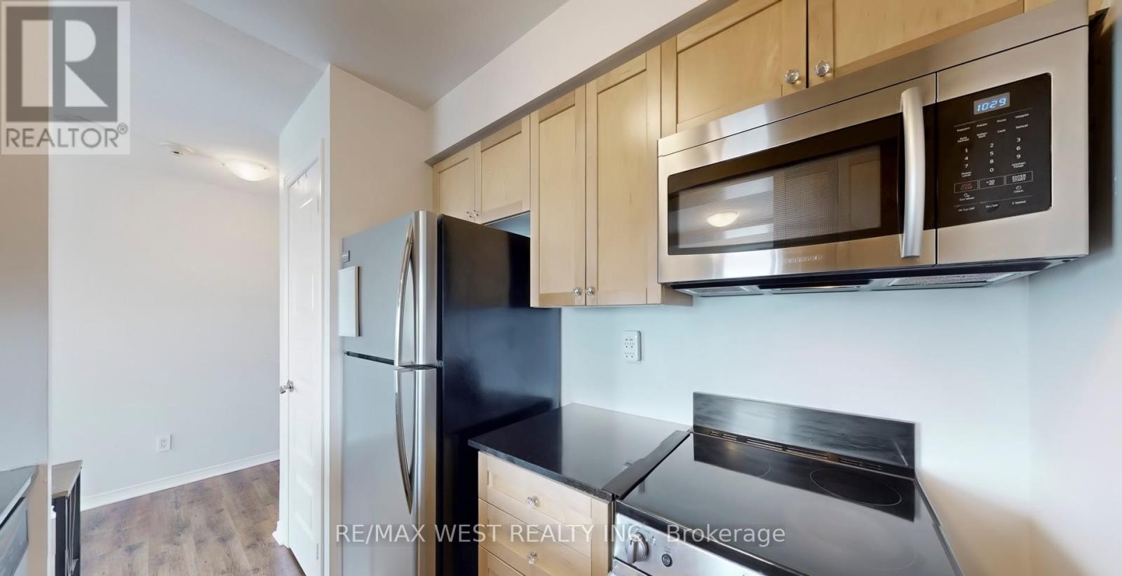 2108 - 215 Queen Street E, Brampton, Ontario  L6W 0A9 - Photo 12 - W13080294