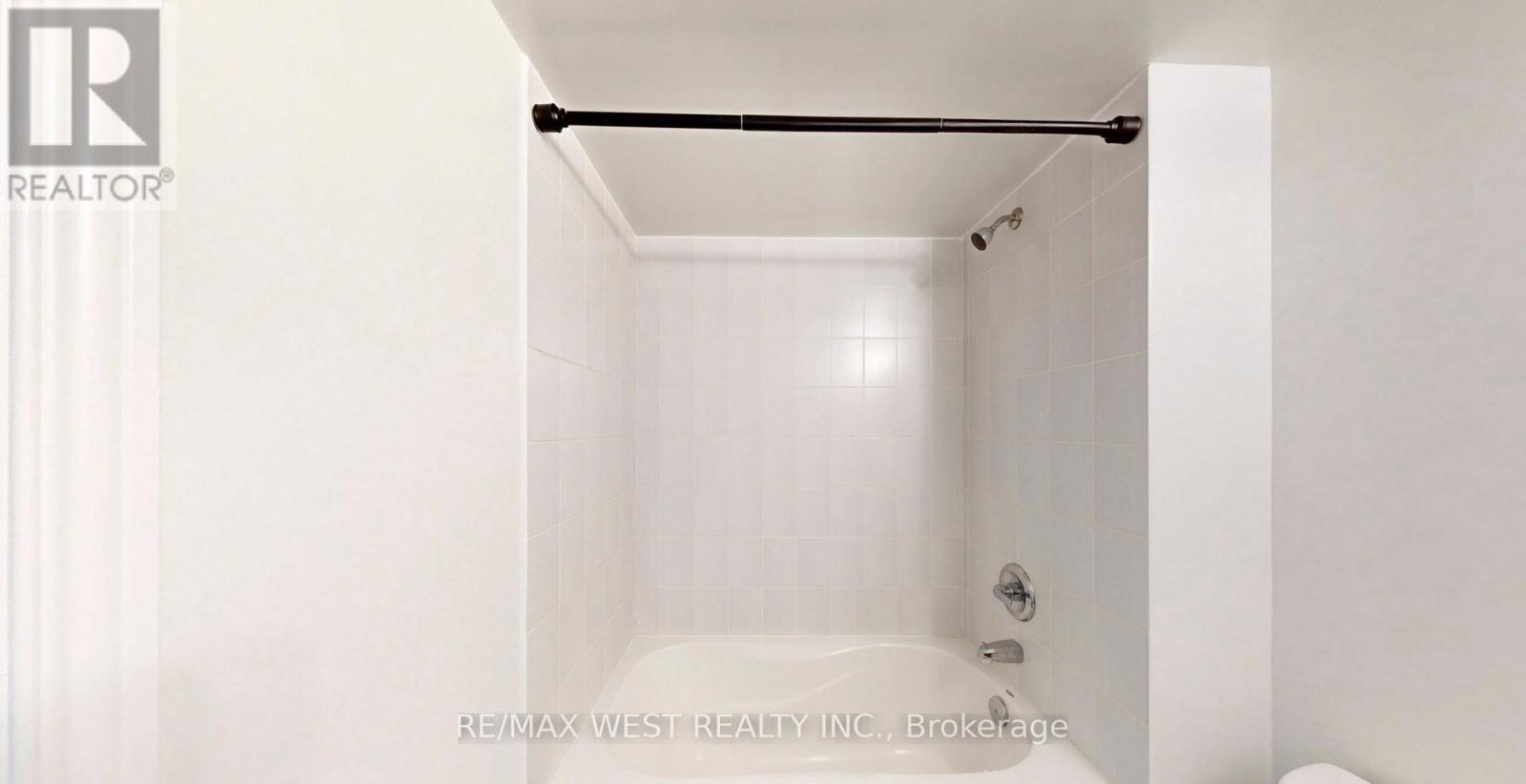 2108 - 215 Queen Street E, Brampton, Ontario  L6W 0A9 - Photo 23 - W13080294
