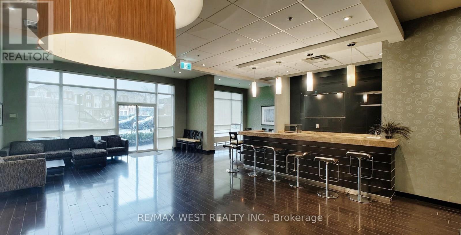 2108 - 215 Queen Street E, Brampton, Ontario  L6W 0A9 - Photo 31 - W13080294