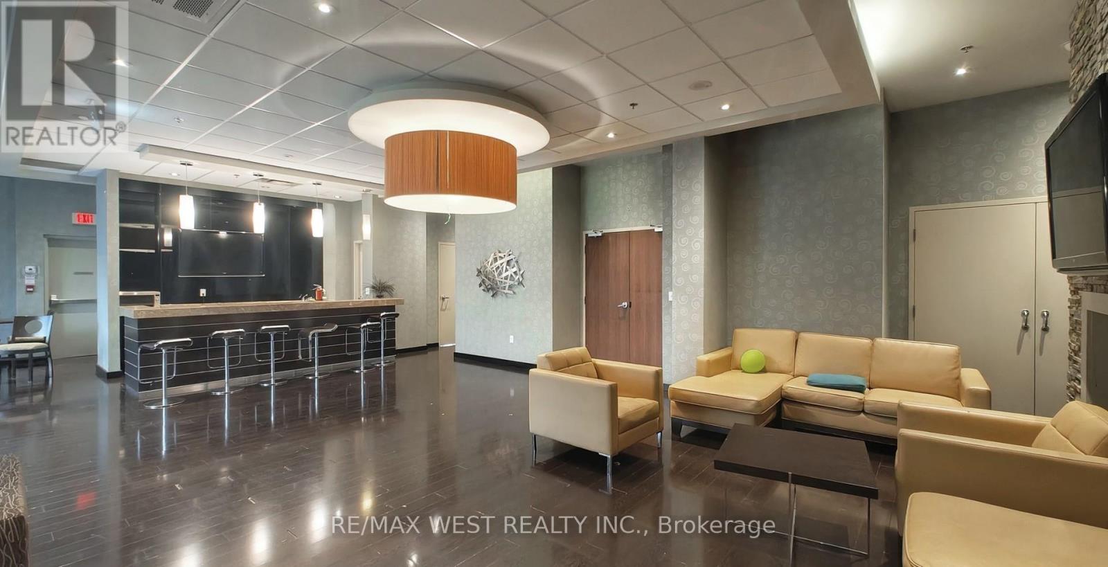 2108 - 215 Queen Street E, Brampton, Ontario  L6W 0A9 - Photo 32 - W13080294