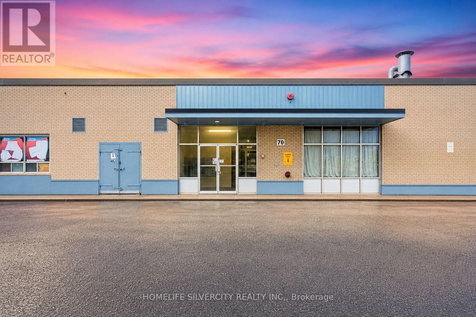 2 - 70 Belfield Road, Toronto (West Humber-Clairville), Ontario  M9W 1G3 - Photo 4 - W13080302