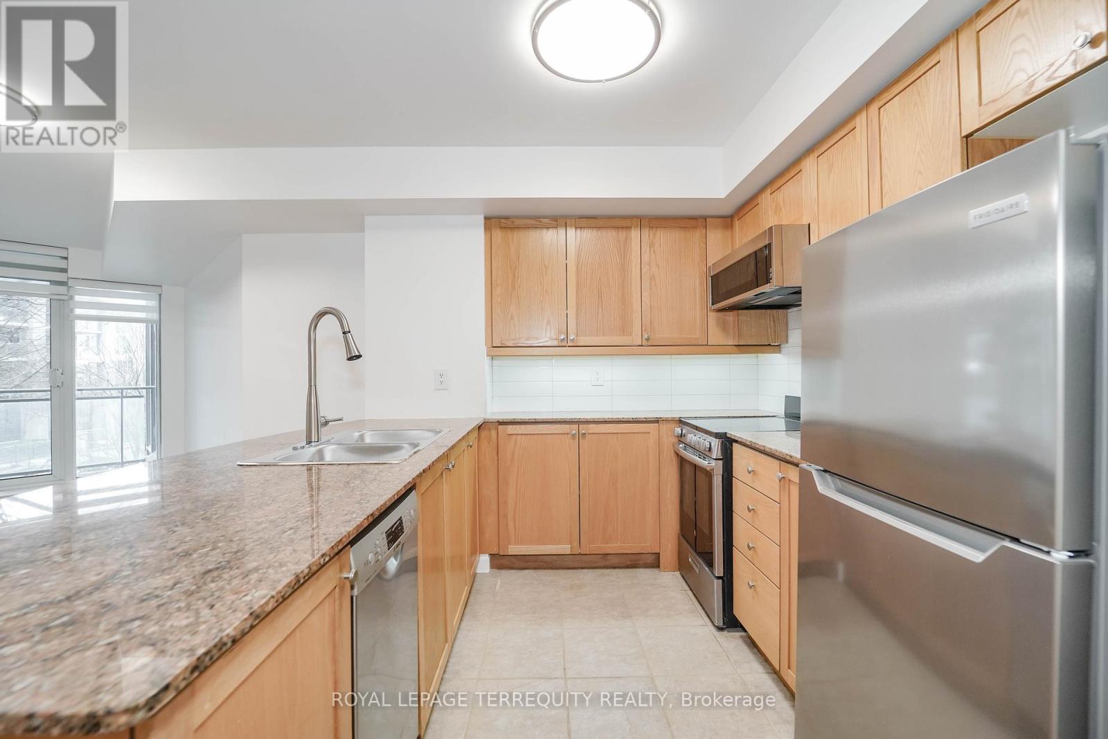 206 - 2121 Lake Shore Boulevard W, Toronto, Ontario  M8V 4E9 - Photo 17 - W13080328
