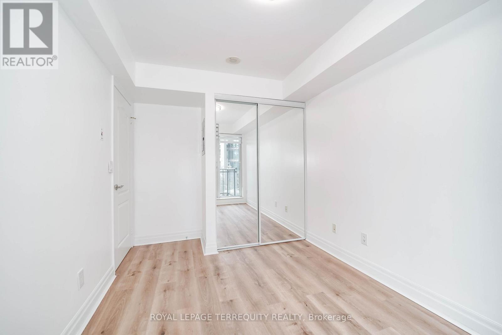206 - 2121 Lake Shore Boulevard W, Toronto, Ontario  M8V 4E9 - Photo 23 - W13080328