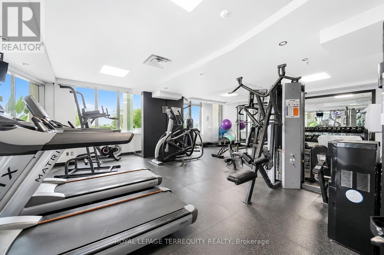 206 - 2121 Lake Shore Boulevard W, Toronto, Ontario  M8V 4E9 - Photo 4 - W13080328