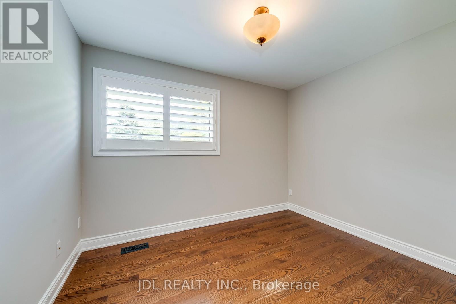 1266 Lambeth Road, Oakville, Ontario  L6H 2E3 - Photo 19 - W13080342