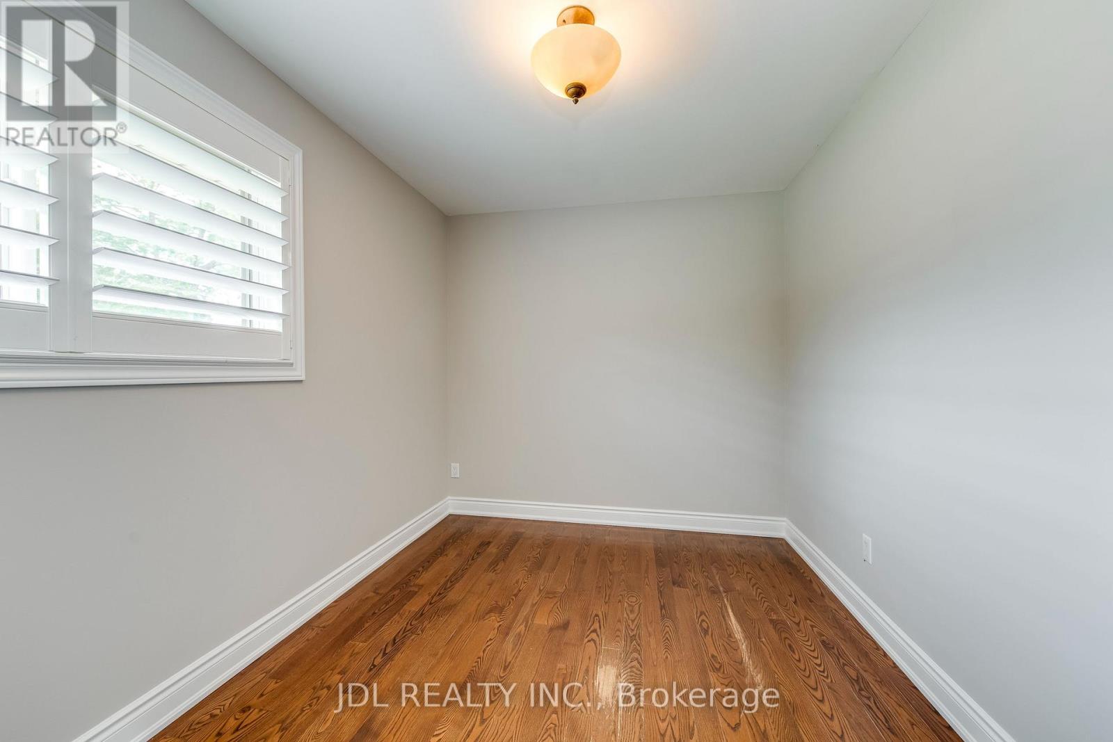 1266 Lambeth Road, Oakville, Ontario  L6H 2E3 - Photo 20 - W13080342