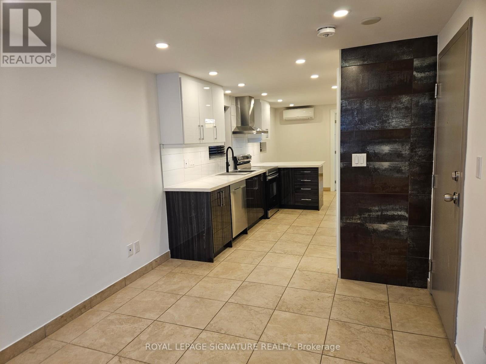 1 - 35 Heman Street, Toronto, Ontario  M8V 1X4 - Photo 11 - W13080354