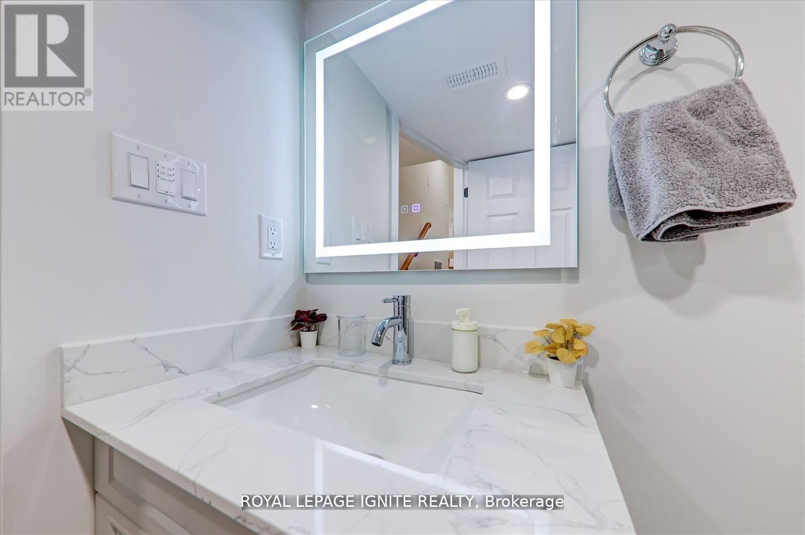 Bsmt - 4023 Bishopstoke Lane, Mississauga, Ontario  L4Z 1H9 - Photo 17 - W13080400