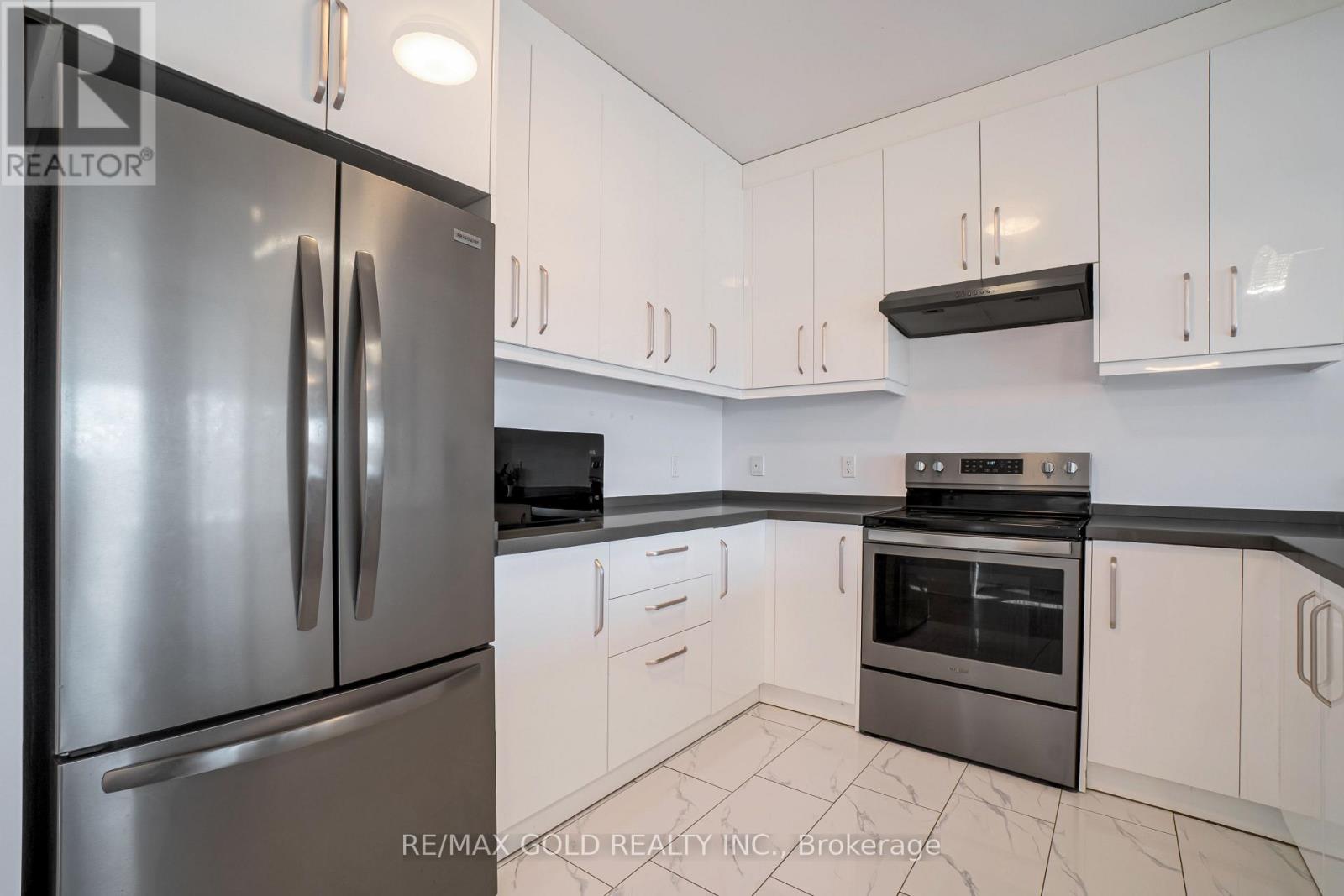 8 - 2621 Holbrook Drive, London South, Ontario  N6M 0G2 - Photo 5 - X13080022