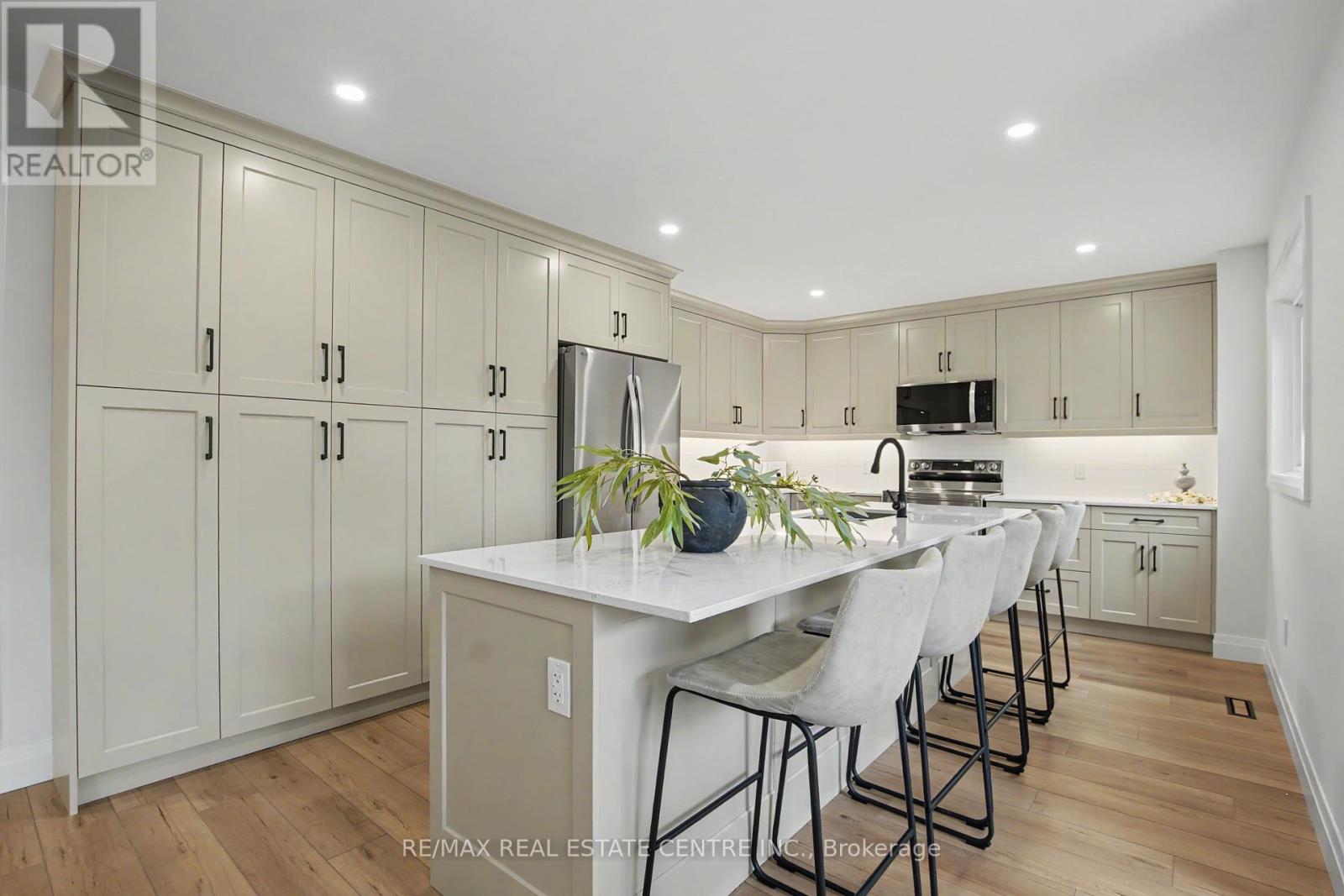 507 Grand Ridge Drive, Cambridge, Ontario  N1S 4Y9 - Photo 13 - X13080146