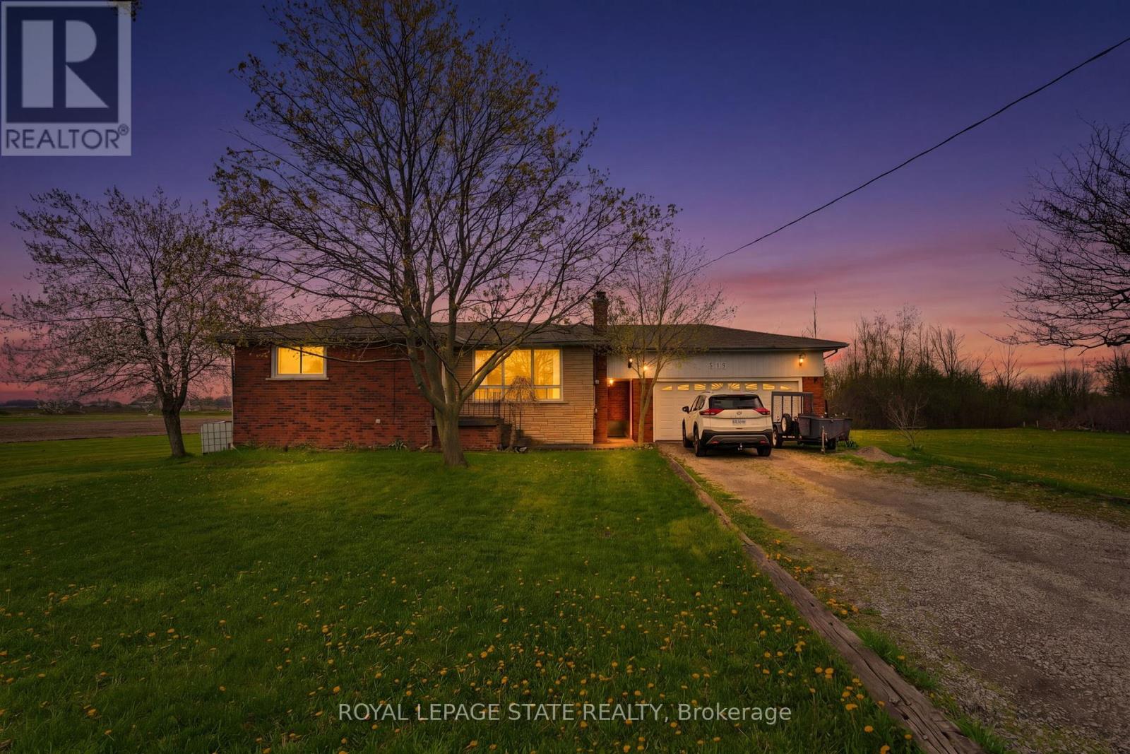 516 MUD STREET E, Hamilton, Ontario