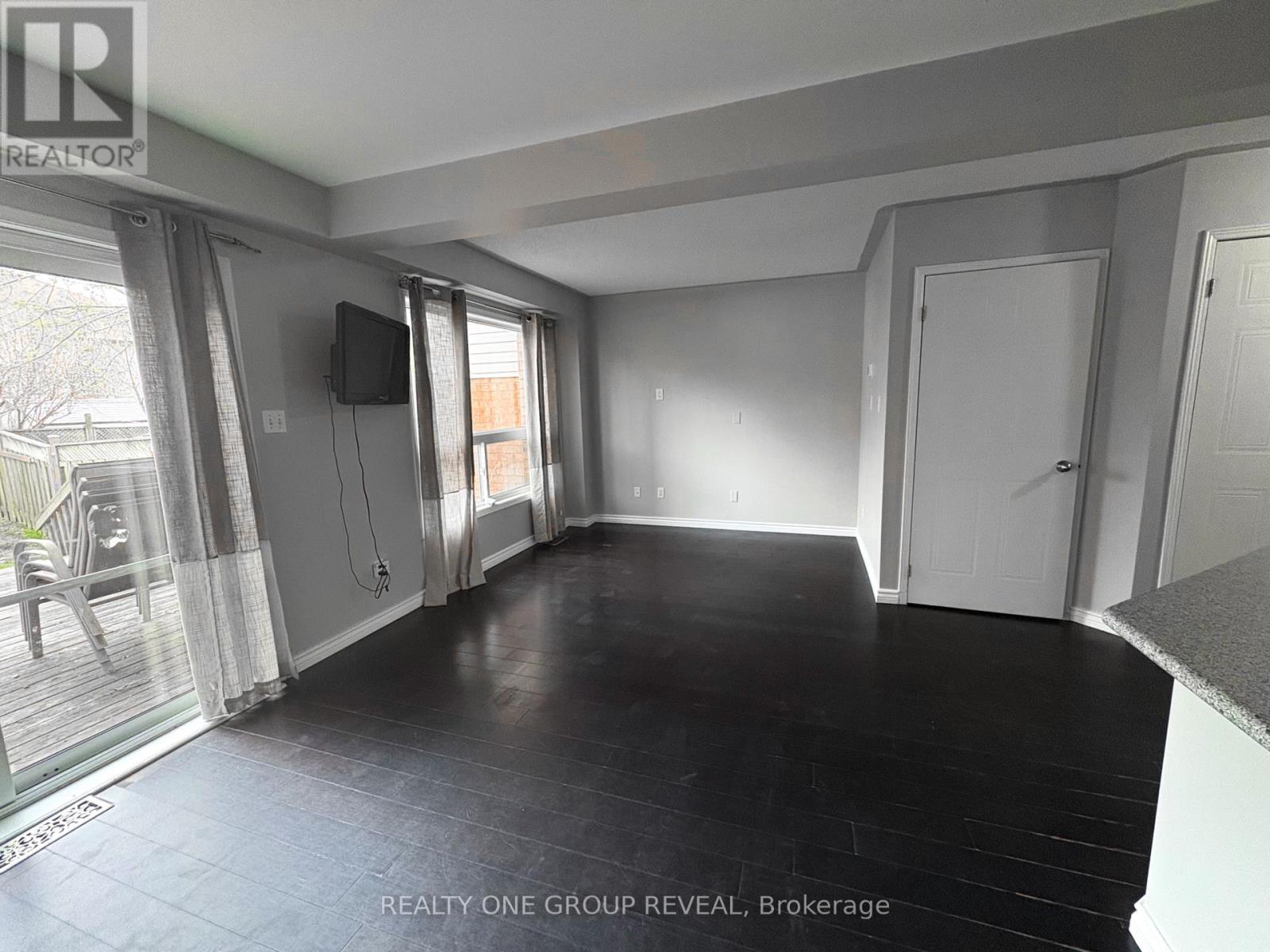 47 Cornish Drive, Clarington, Ontario  L1E 3E3 - Photo 4 - E12948520
