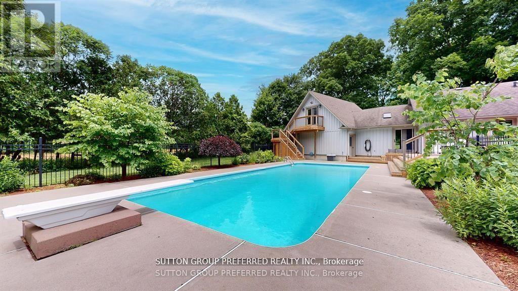 2909 Brigham Road, Middlesex Centre, Ontario  N6P 1P2 - Photo 34 - X12814782